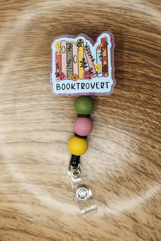 Badge Reel-Booktrovert (Boho)