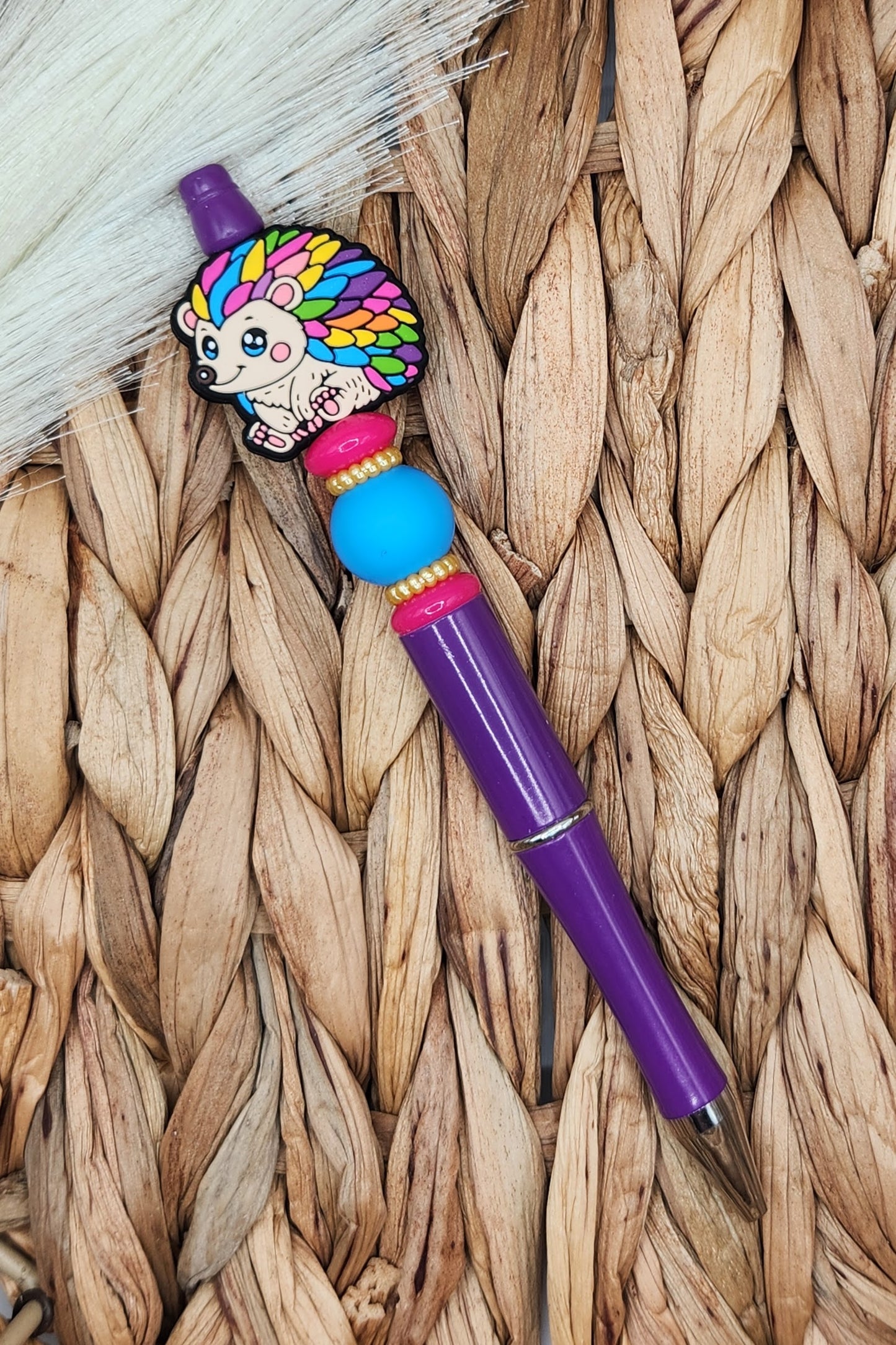 Pen-Rainbow Hedgehog