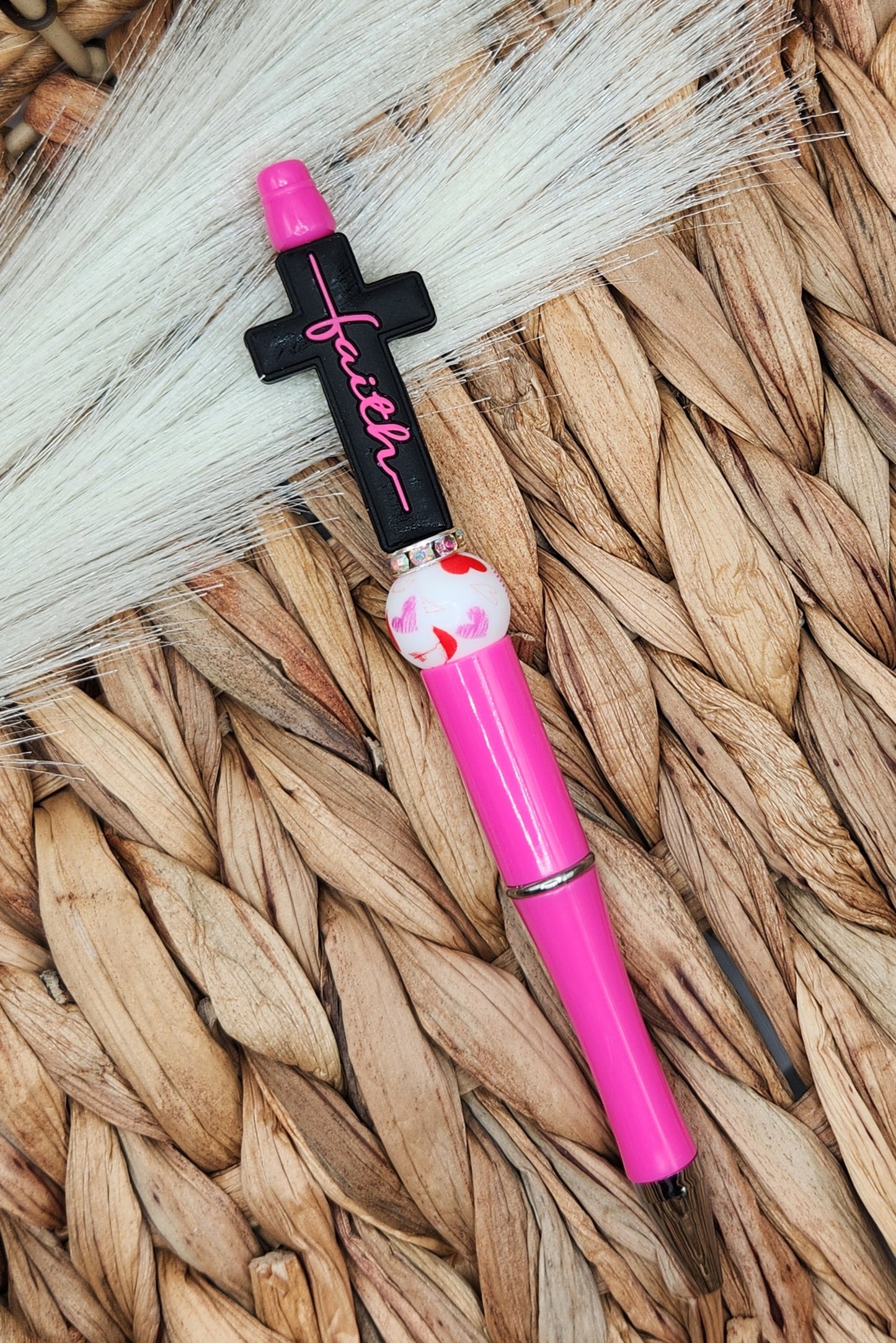 Pen-Faith Cross (Pink & Black)