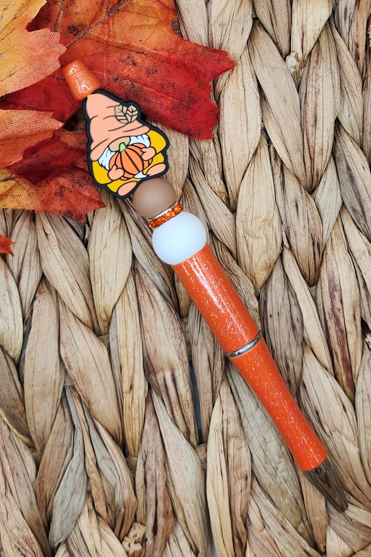 Pen-Fall Pumpkin Gnome (Orange Glitter)