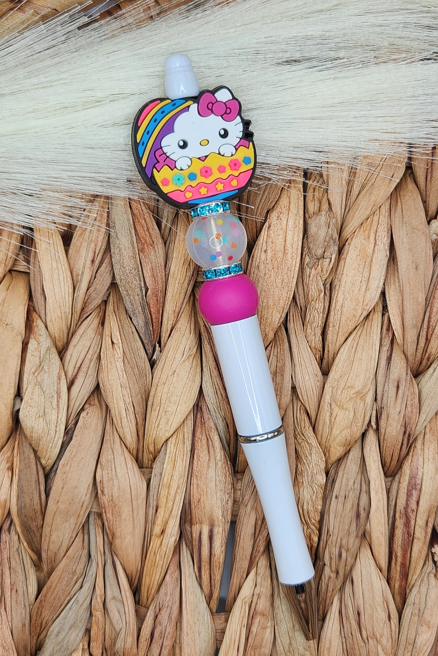 Pen-Hello Kitty Easter Egg