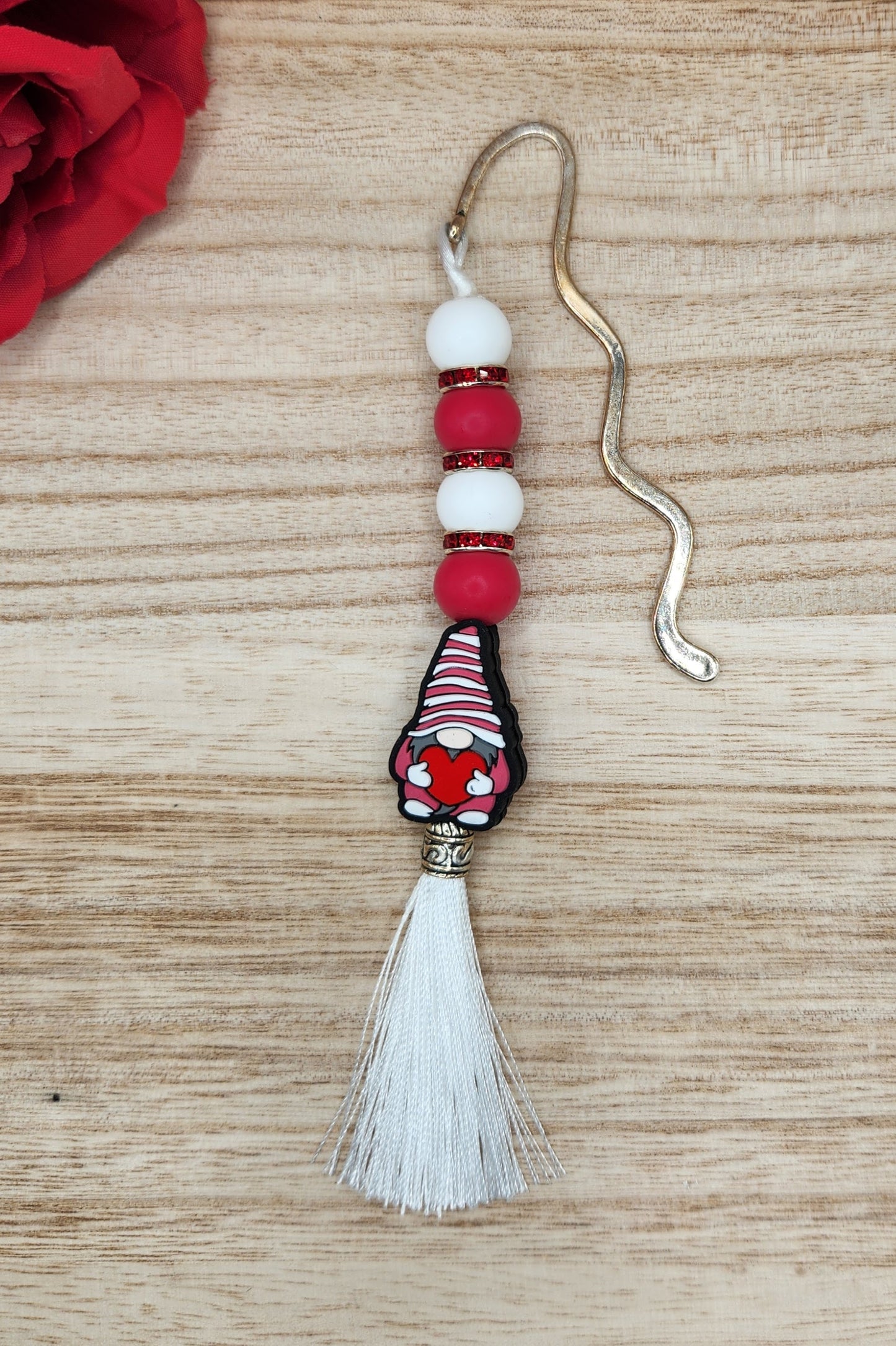 Bookmark-Valentine Gnome